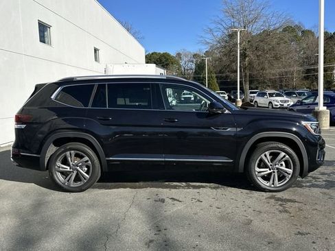 Certified 2025 Volkswagen Atlas SEL Premium R-Line AWD/4WD image 6