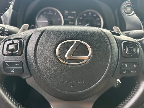Certified 2022 Lexus IS 300 image 18