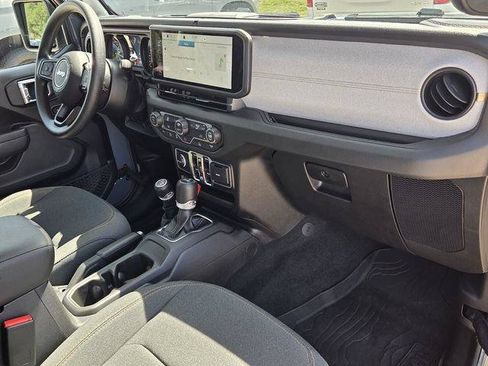 Used 2026 Jeep Wrangler Unlimited Sport AWD/4WD image 20