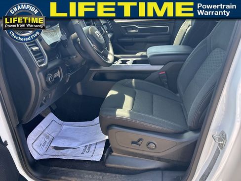 Used 2025 RAM 1500 Big Horn image 13