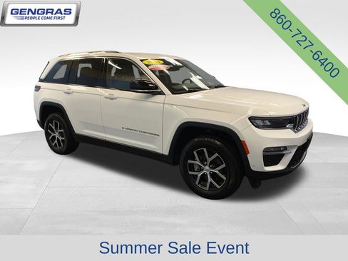 Used 2023 Jeep Grand Cherokee Limited w/ Luxury Tech Group II AWD/4WD image 8