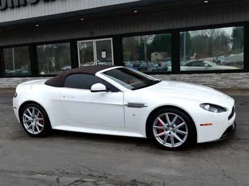 Used 2015 Aston Martin V8 Vantage S image 86