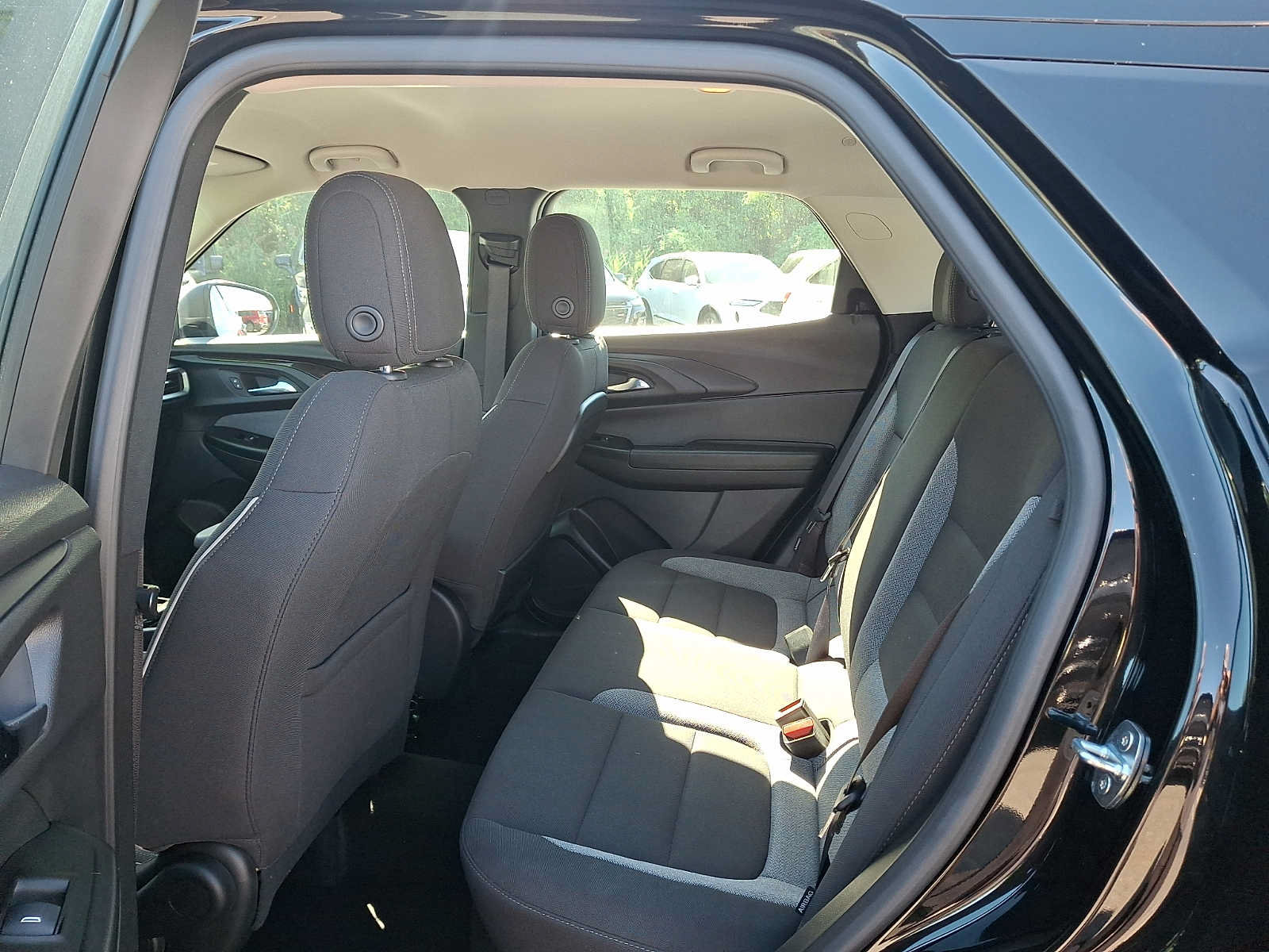 Used 2023 Chevrolet TrailBlazer LS AWD/4WD image 10