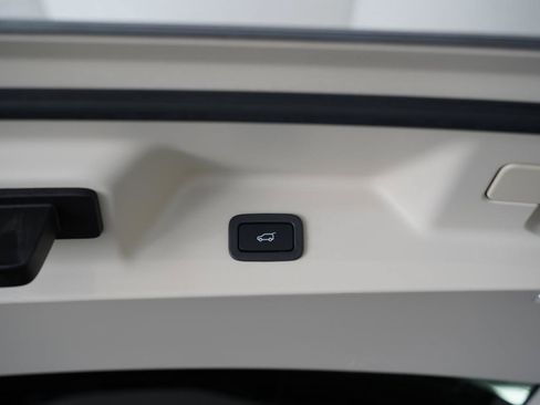 Used 2019 Land Rover Range Rover Long Wheelbase Autobiography AWD/4WD image 44