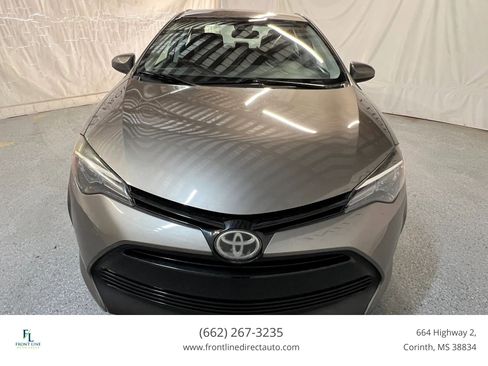 Used 2017 Toyota Corolla LE FWD image 2