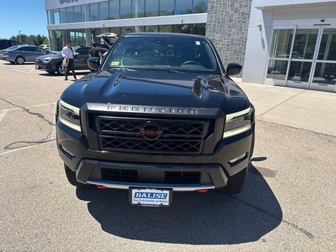 Used 2022 Nissan Frontier PRO-4X w/ Technology Package AWD/4WD image 6