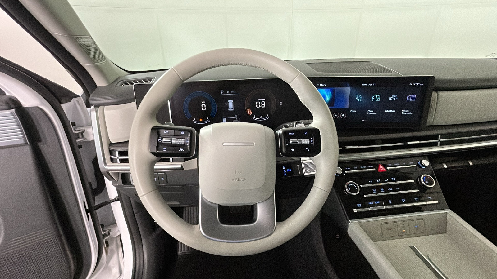 Used 2025 Hyundai Santa Fe SE FWD image 18
