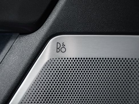 Used 2022 Ford F150 Lariat w/ Equipment Group 502A High image 45