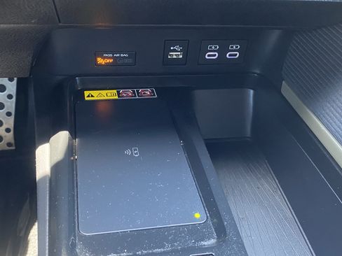 Used 2026 Toyota Camry SE w/ Multimedia Upgrade Package FWD image 29