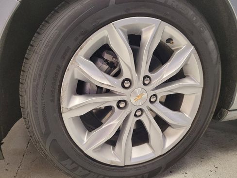 Used 2024 Chevrolet Malibu LT image 31