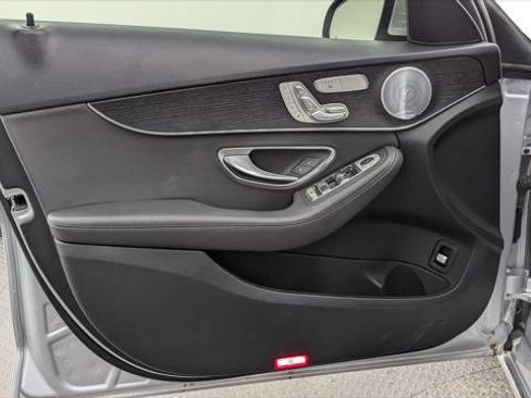 Used 2021 Mercedes-Benz C 300 Sedan image 13