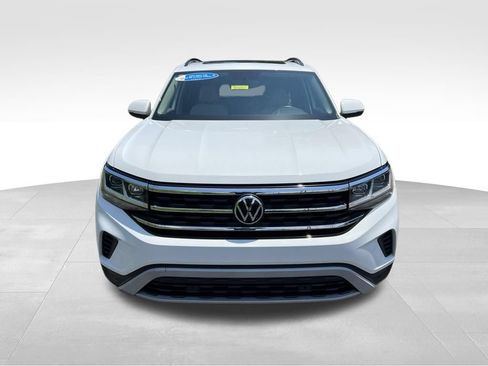 Certified 2023 Volkswagen Atlas SE w/ Panoramic Sunroof Package FWD image 3