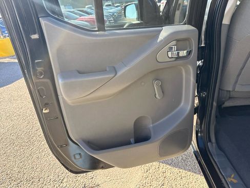 Used 2019 Nissan Frontier S image 13