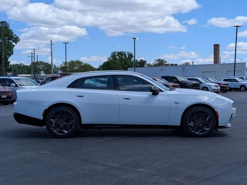 New 2026 Dodge Charger R/T AWD/4WD image 8