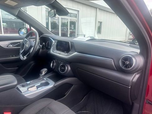 Used 2022 Chevrolet Blazer LT w/ LPO, Floor Liner Package FWD image 15