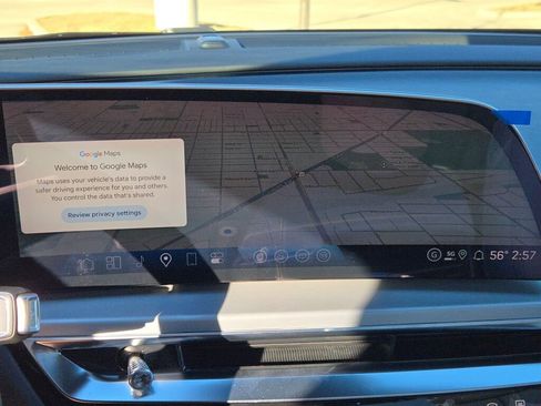 New 2026 Cadillac Lyriq Premium Luxury image 31