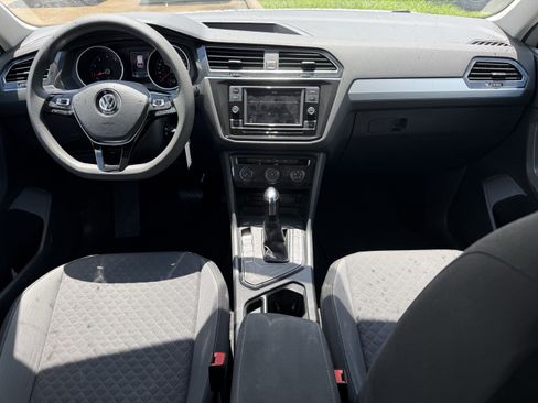Used 2018 Volkswagen Tiguan S FWD image 13
