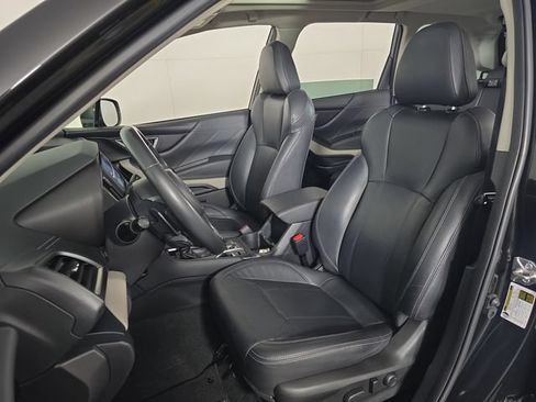 Certified 2023 Subaru Forester Limited AWD/4WD image 23