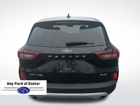 Used 2025 Ford Escape Active AWD/4WD image 11