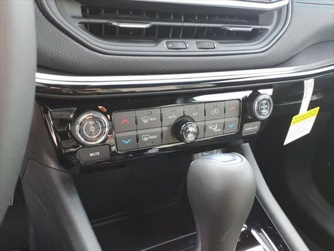 New 2026 Jeep Compass Limited AWD/4WD image 40