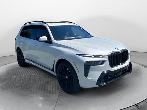 Used 2025 BMW X7 xDrive40i w/ M Sport Package AWD/4WD image 1