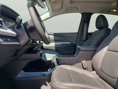 New 2027 Chevrolet Bolt RS w/ Super Cruise Package FWD image 20