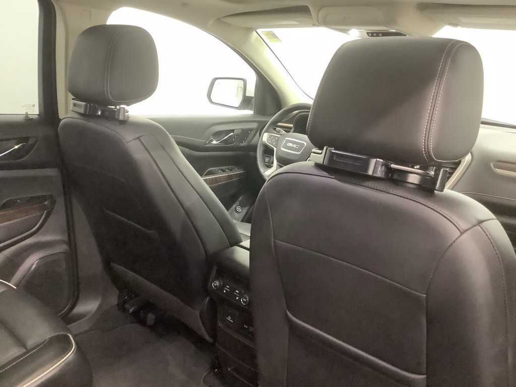 Used 2023 GMC Acadia Denali w/ Denali Technology Package AWD/4WD image 35