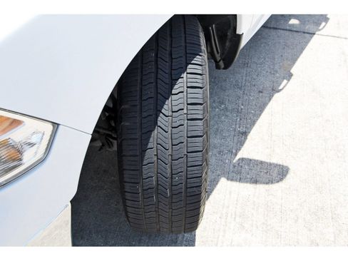 Used 2024 RAM 1500 Classic SLT AWD/4WD image 28