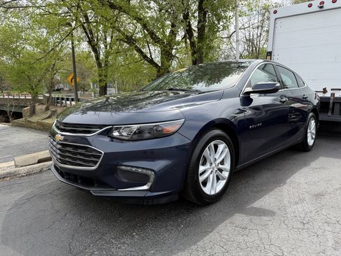 Used 2016 Chevrolet Malibu LT w/ Leather Package image 1