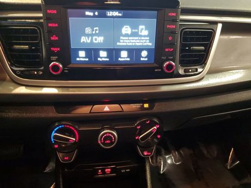 Used 2019 Kia Rio S FWD image 19