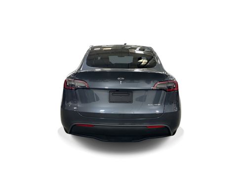 Certified 2023 Tesla Model Y AWD image 5