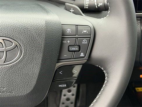 New 2026 Toyota Camry Hybrid image 15