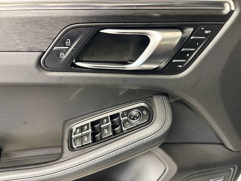 Used 2022 Porsche Macan GTS AWD/4WD image 22