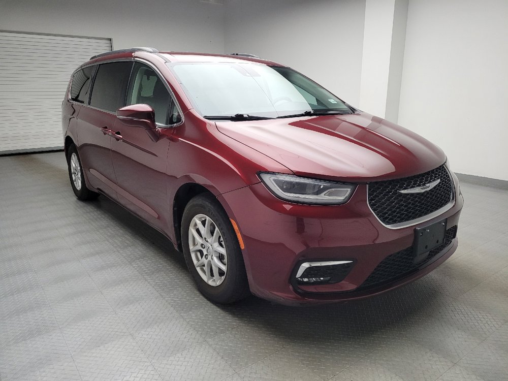 Used 2022 Chrysler Pacifica Touring-L FWD image 13