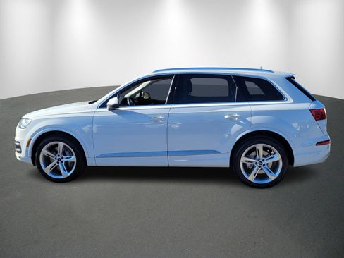 Used 2019 Audi Q7 3.0T Prestige image 4