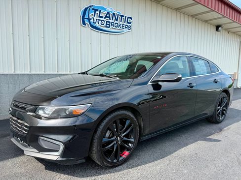 Used 2018 Chevrolet Malibu LT w/ Redline Edition FWD image 1