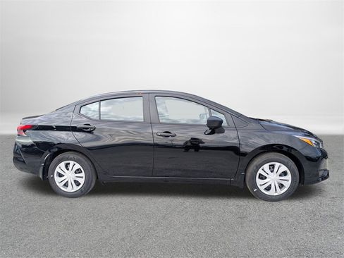 New 2025 Nissan Versa S w/ Trunk Package image 2