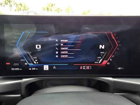 Used 2023 BMW M2 w/ Lighting Package RWD image 32