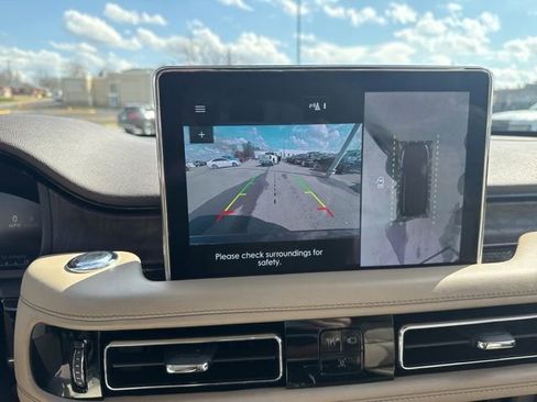 Used 2022 Lincoln Aviator Reserve w/ Equipment Group 201A image 29