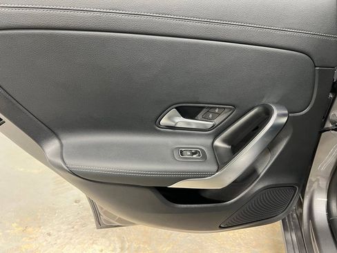 Used 2025 Mercedes-Benz CLA 250 4MATIC image 24