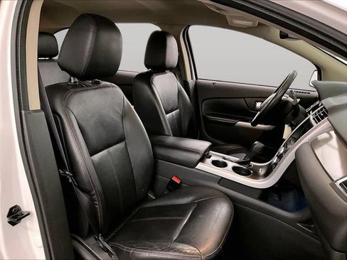 Used 2014 Ford Edge SEL w/ Equipment Group 205A AWD/4WD image 8
