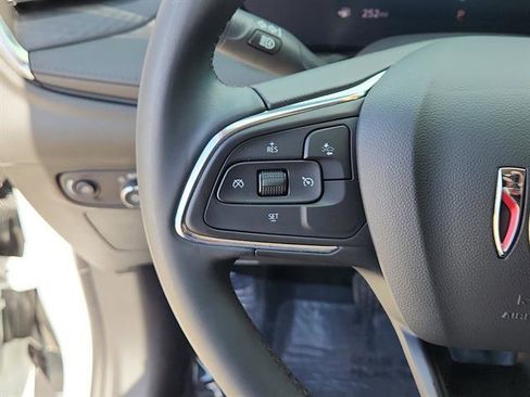 Used 2025 Buick Encore GX Sport Touring w/ Advanced Technology Package image 15