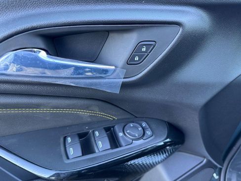 New 2026 Chevrolet Trax LT image 30