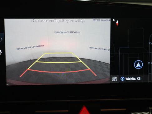 Used 2025 Hyundai Elantra SEL image 26