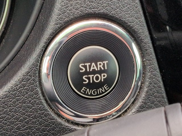 Used 2021 Nissan Rogue Sport SV FWD image 29
