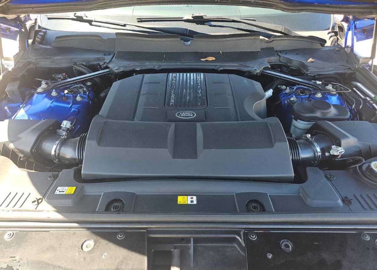 Used 2019 Land Rover Range Rover Supercharged AWD/4WD image 8