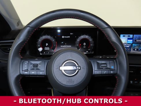 Certified 2025 Nissan Kicks SR image 12