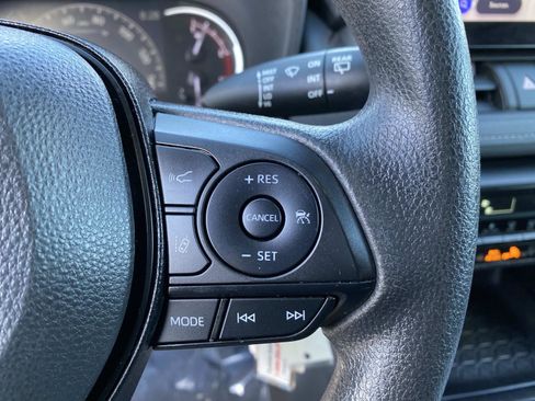 Used 2024 Toyota RAV4 LE image 16