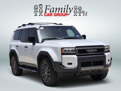 Used 2025 Toyota Land Cruiser w/ Premium Package AWD/4WD image 2