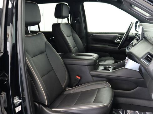Used 2023 GMC Yukon SLT AWD/4WD image 24